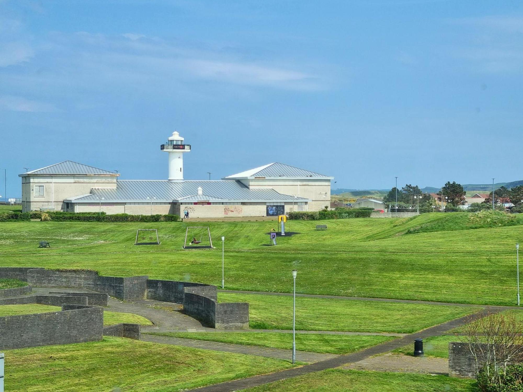 5 Dunluce Park - Portrush By The Sea Daire Dış mekan fotoğraf