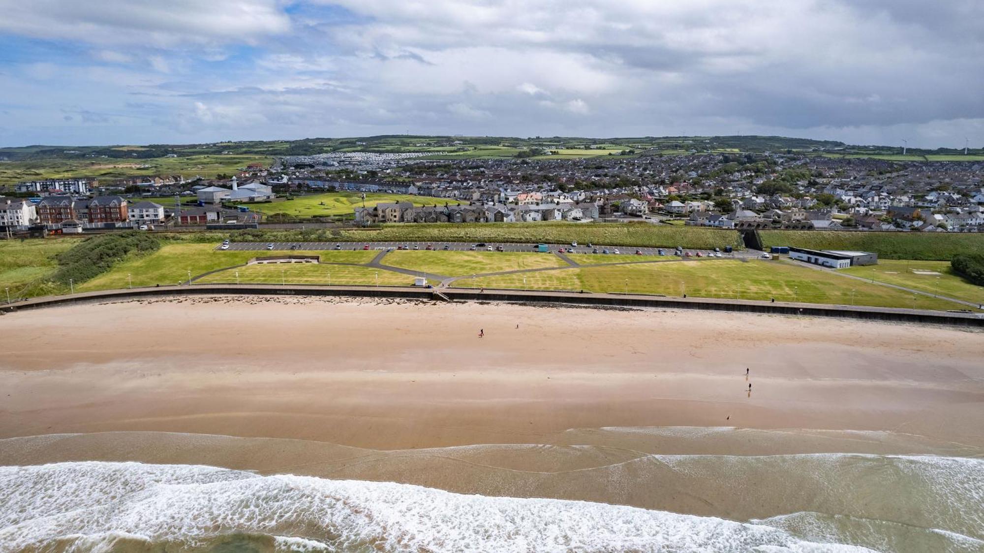 5 Dunluce Park - Portrush By The Sea Daire Dış mekan fotoğraf