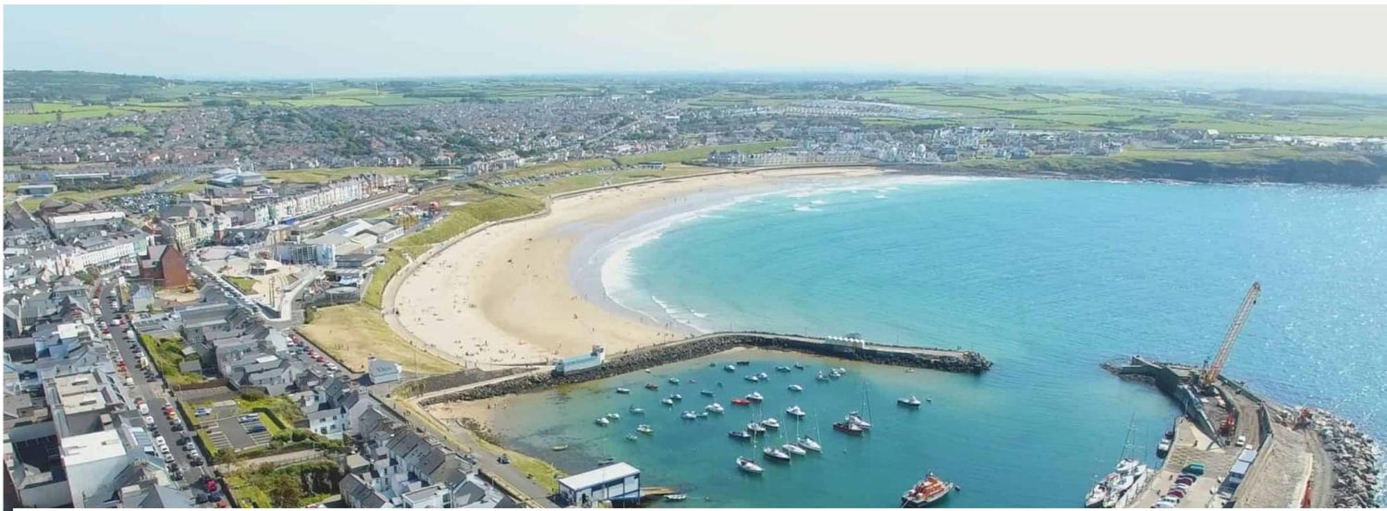 5 Dunluce Park - Portrush By The Sea Daire Dış mekan fotoğraf